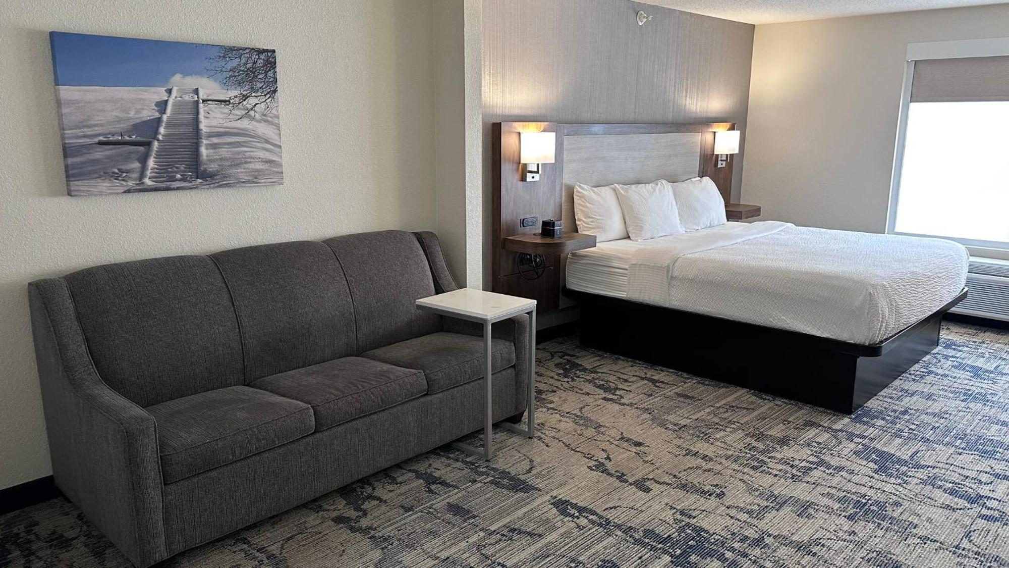 La Quinta By Wyndham Milwaukee Sw New Berlin Hotel Екстериор снимка