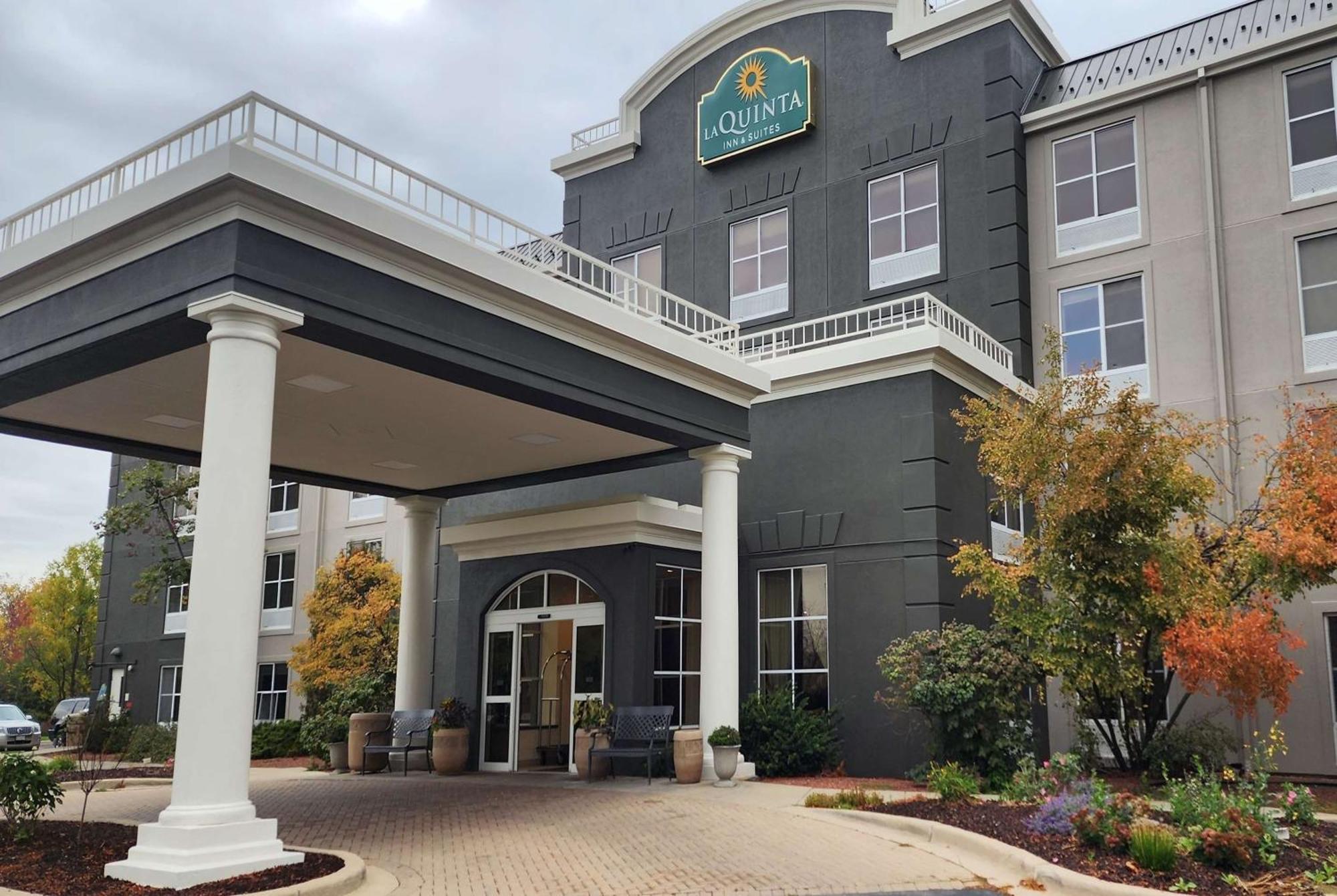 La Quinta By Wyndham Milwaukee Sw New Berlin Hotel Екстериор снимка
