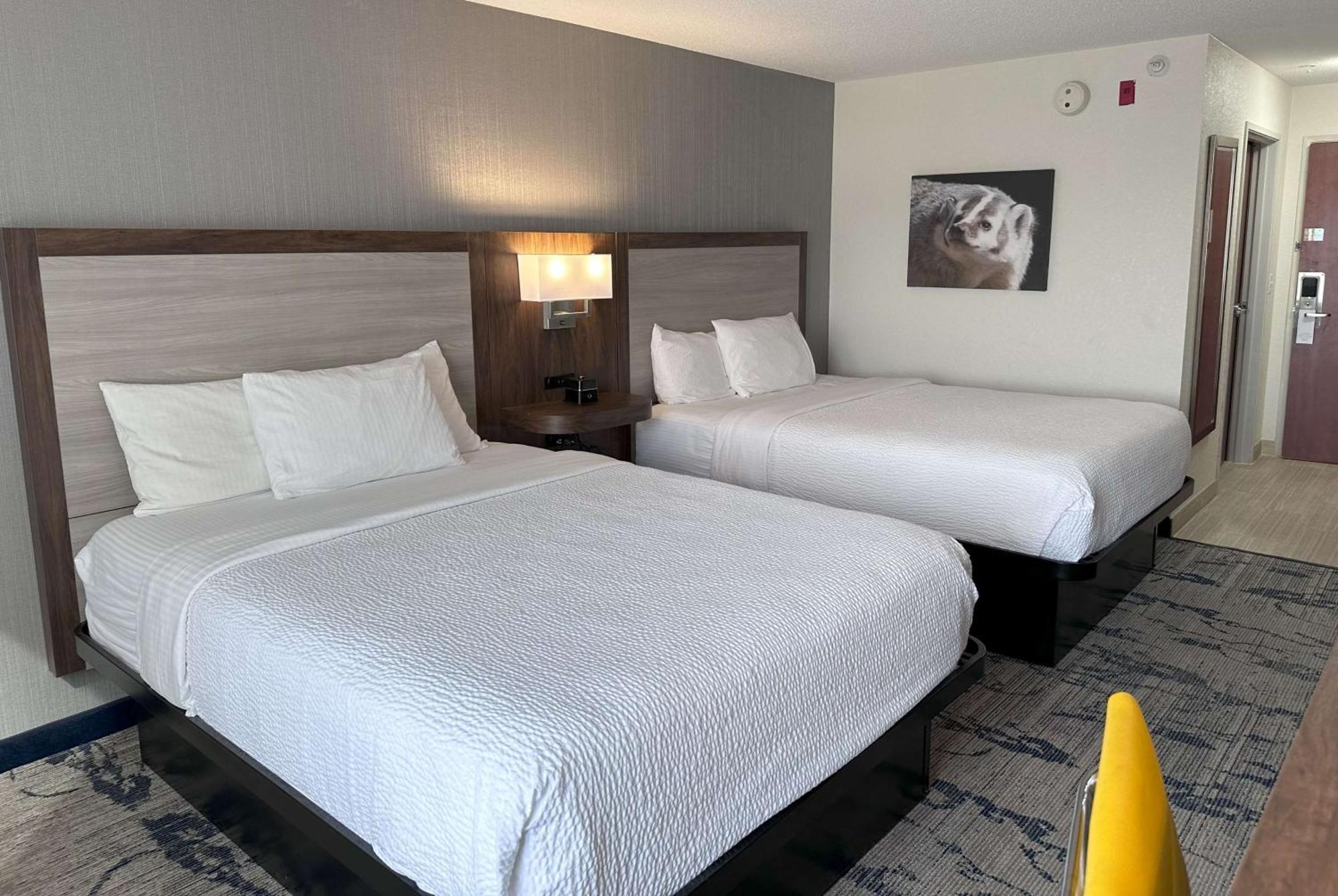 La Quinta By Wyndham Milwaukee Sw New Berlin Hotel Екстериор снимка